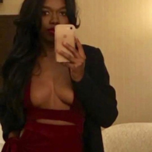 Meet your Posher, Sammy - Picture 1 of 1